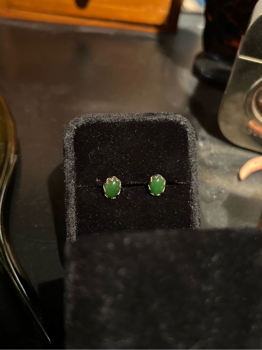 Vintage Natural jade Gold-Trim Stud Earrings - Women's Jewelry